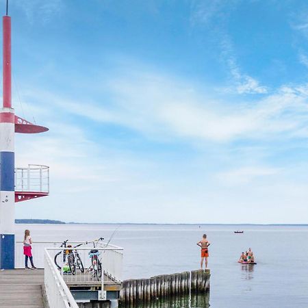 Nice Apartment In Rechlin With House Sea View ภายนอก รูปภาพ