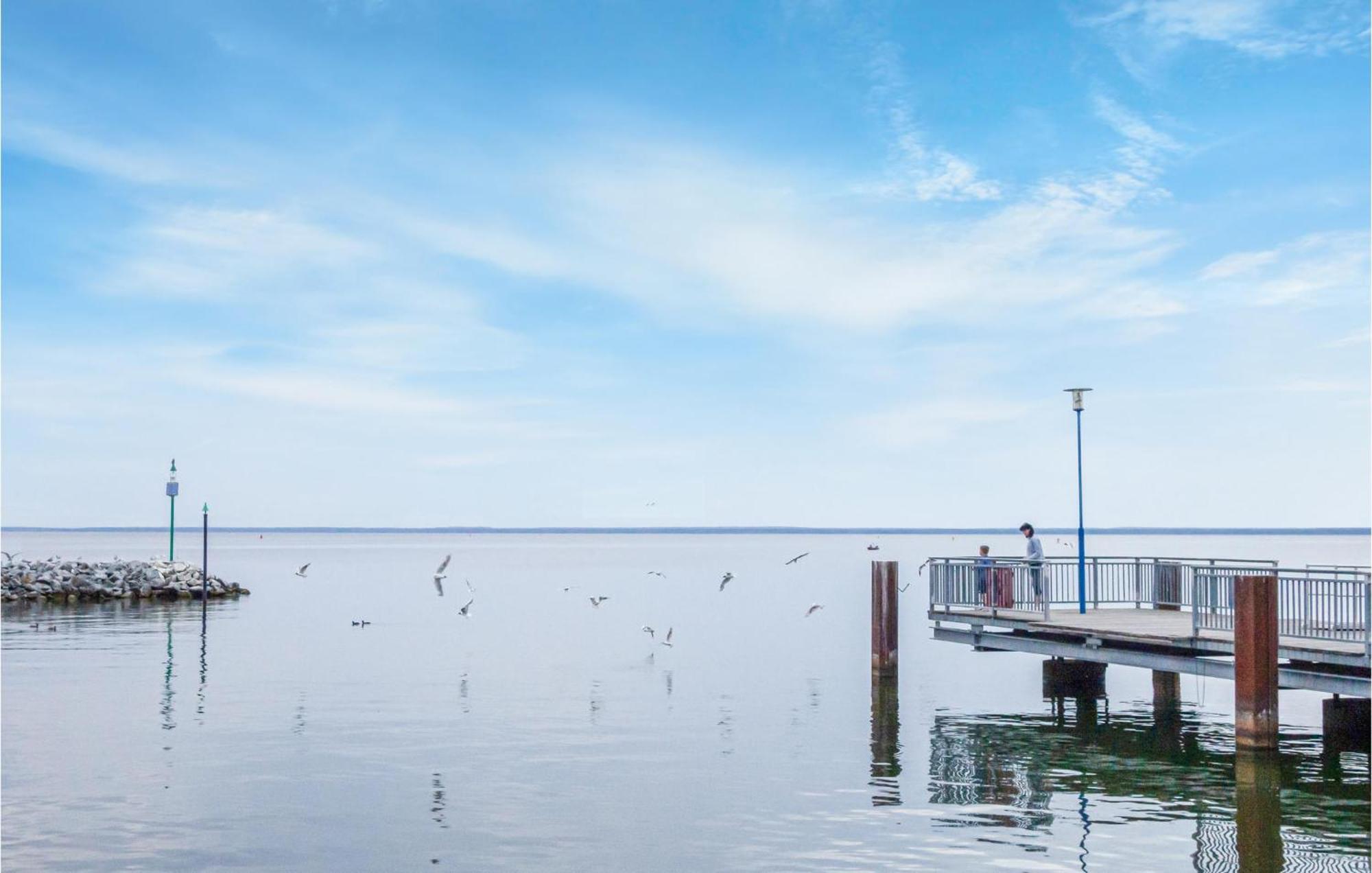 Nice Apartment In Rechlin With House Sea View ภายนอก รูปภาพ