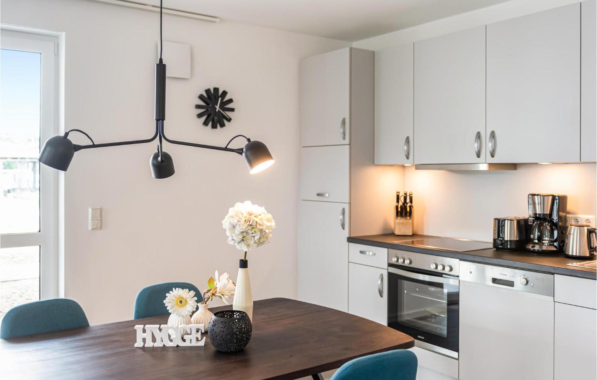 Nice Apartment In Rechlin With House Sea View ภายนอก รูปภาพ